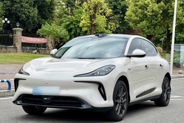Gebrauchter IM LS6 2023 Max Standard Edition Guazi used car, China used car export, Used car for sale, Used  cars, Cheapest cars for sale