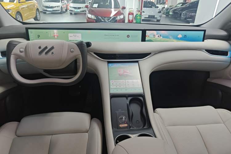 Used IM LS6 2023 Max Standard Edition Center Console