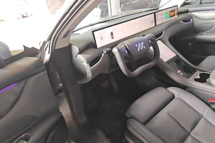Used IM LS6 2023 Max Standard Edition Driver Seat
