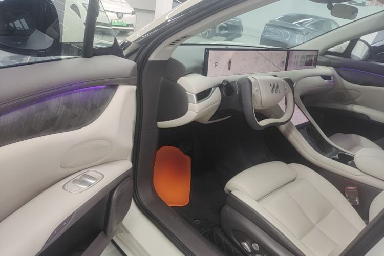 Used IM LS6 2023 Max Standard Edition Driver Seat