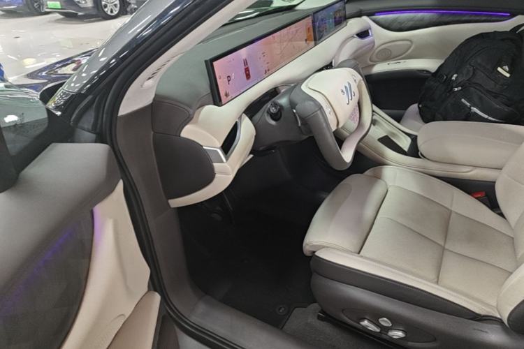 Used IM LS6 2023 Max Standard Edition Driver Seat