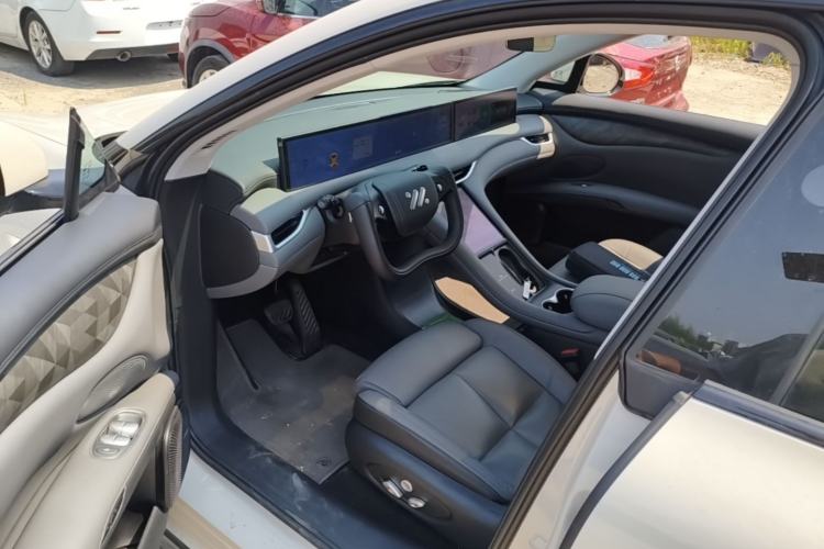 Used IM LS6 2023 Max Standard Edition Driver Seat