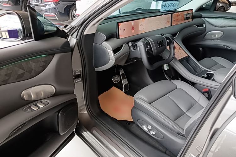 Used IM LS6 2023 Max Standard Edition Driver Seat