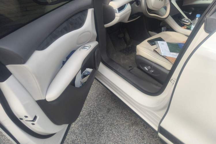 Used IM LS6 2023 Max Standard Edition Driver Seat