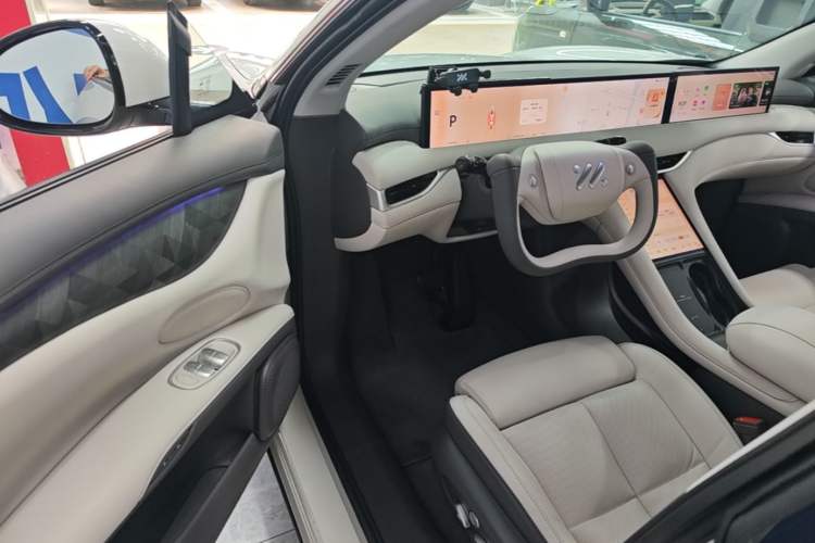 Used IM LS6 2023 Max Standard Edition Driver Seat