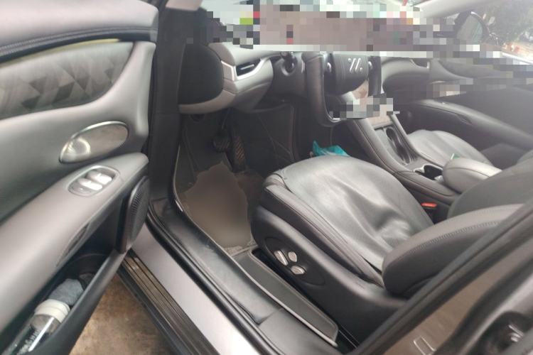Used IM LS6 2023 Max Standard Edition Driver Seat