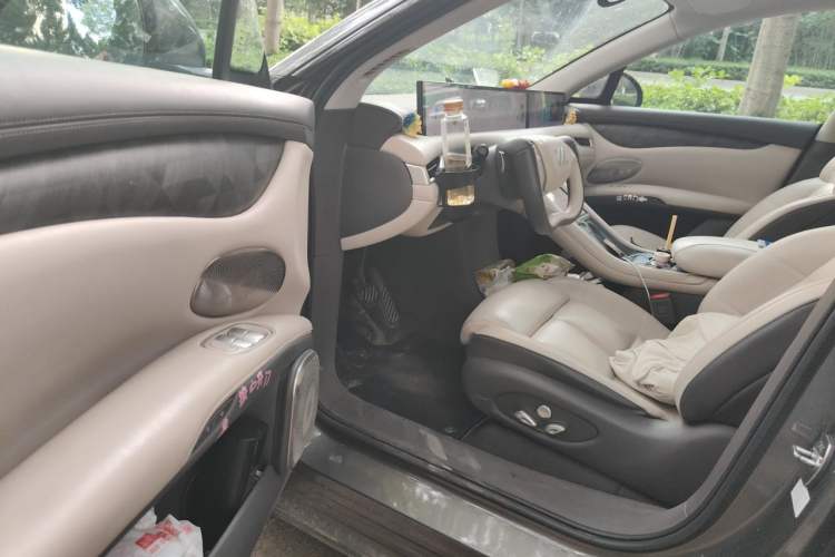 Used IM LS6 2023 Max Extended-Range Version Driver Seat