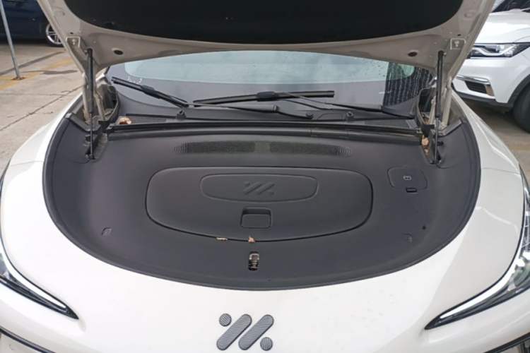 Used IM LS6 2023 Max Standard Edition Engine Bay