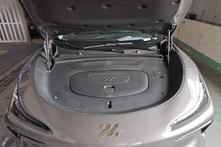 Used IM LS6 2023 Max Standard Edition Engine Bay