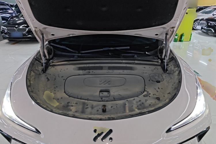 Used IM LS6 2023 Max Standard Edition Engine Bay