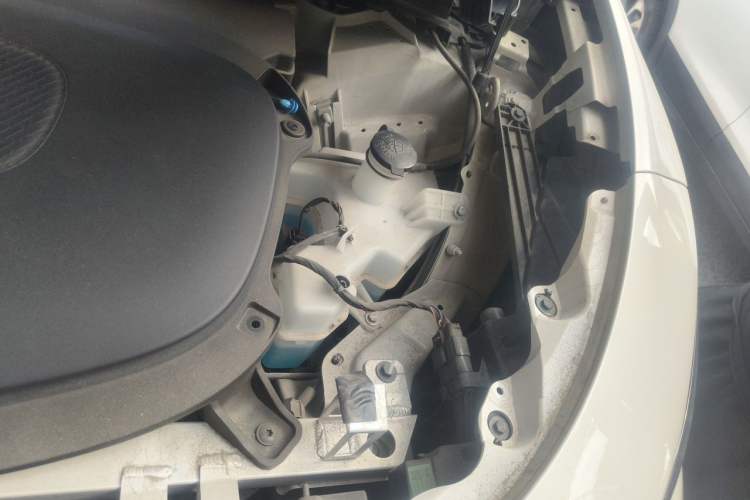 Used IM LS6 2023 Max Standard Edition Engine Bay Left