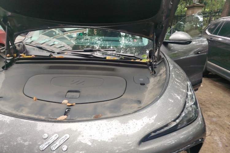Used IM LS6 2023 Max Standard Edition Engine Bay Left