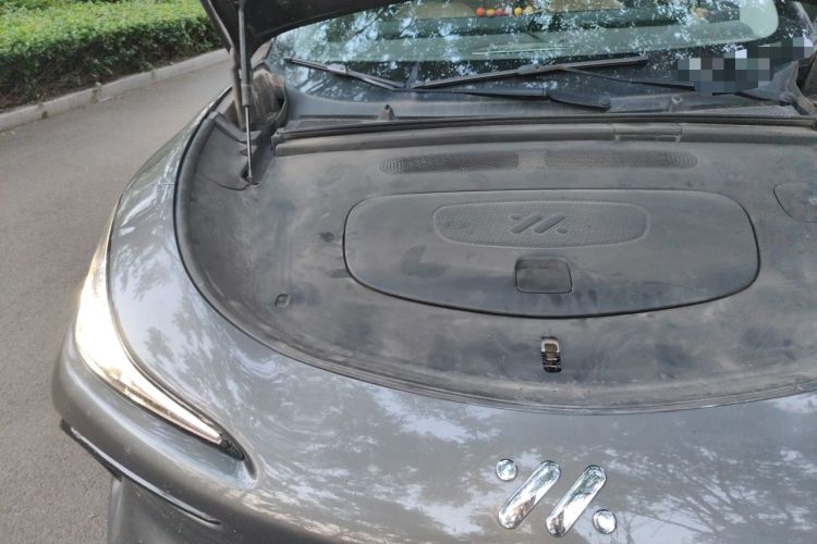 Used IM LS6 2023 Max Extended-Range Version Engine Bay Right