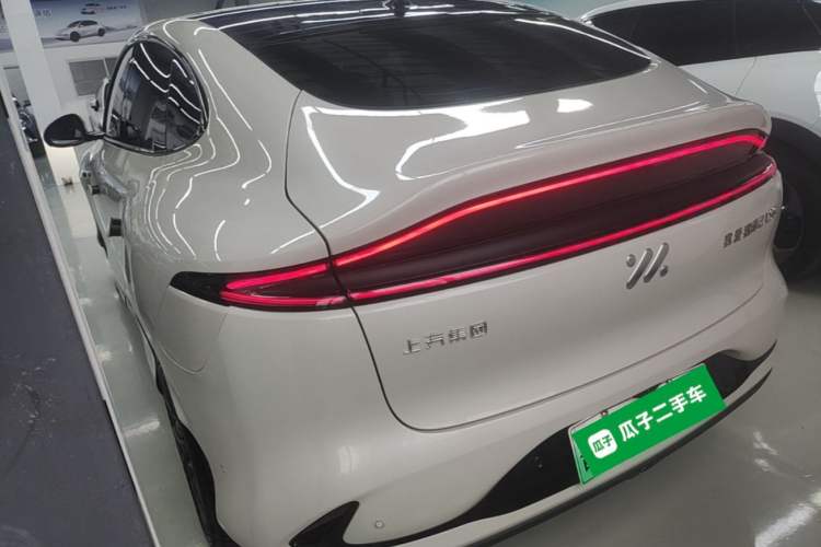 Used IM LS6 2023 Max Standard Edition Exterior 2