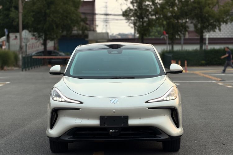 Used IM LS6 2023 Max Standard Edition Exterior 2