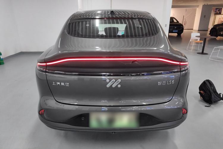Used IM LS6 2023 Max Standard Edition Exterior 4