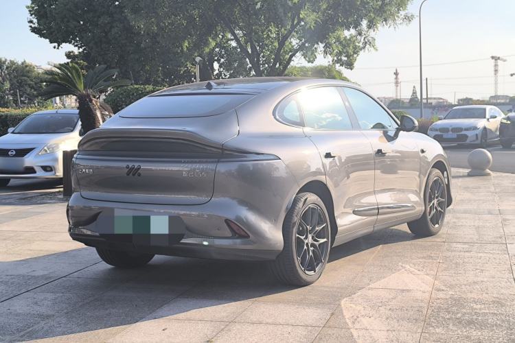 Used IM LS6 2023 Max Standard Edition Exterior 4
