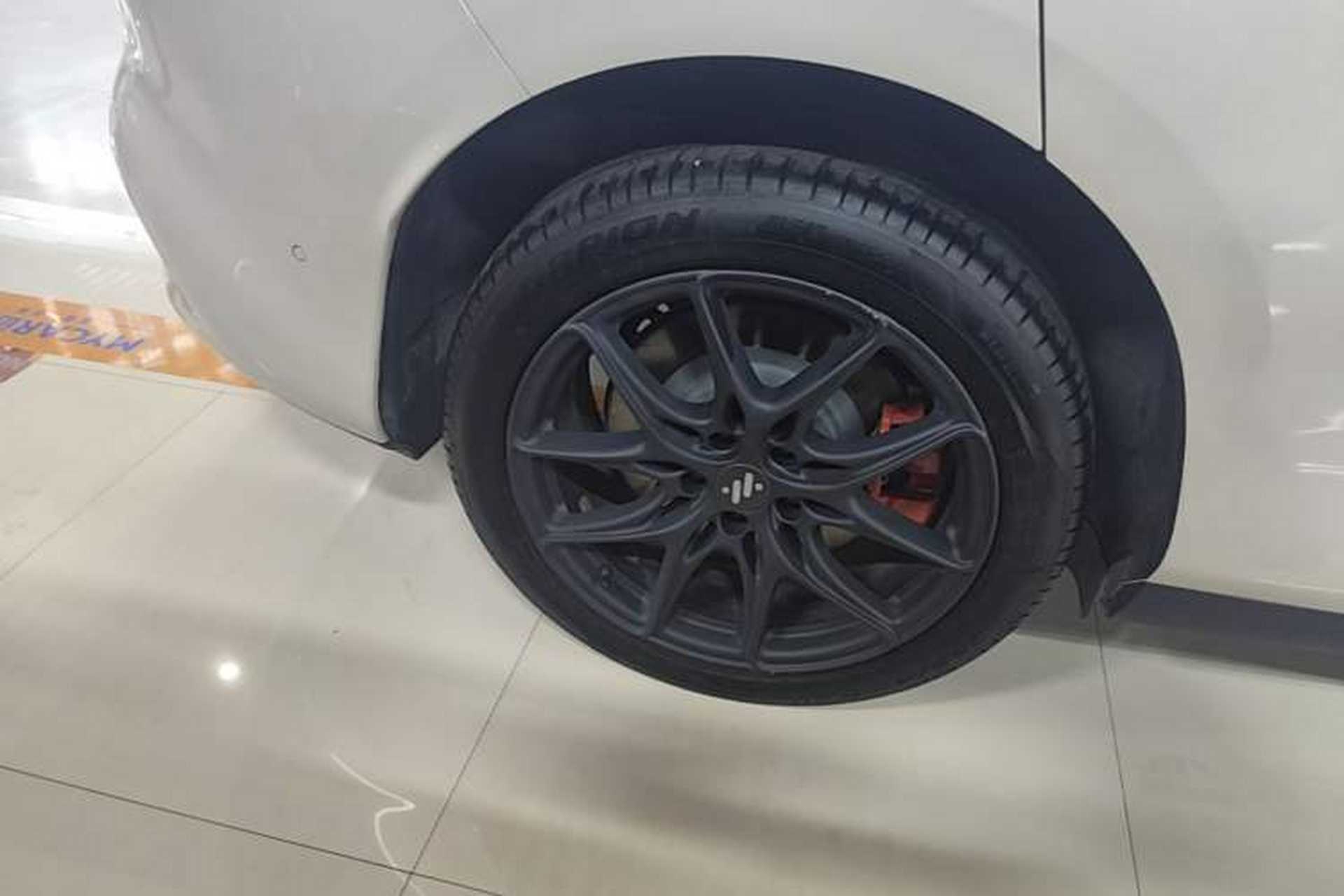 Used IM LS6 2023 Max Standard Edition Exterior 5