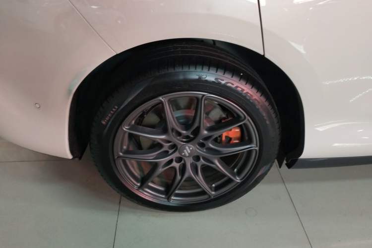 Used IM LS6 2023 Max Long-Range Version Exterior 5