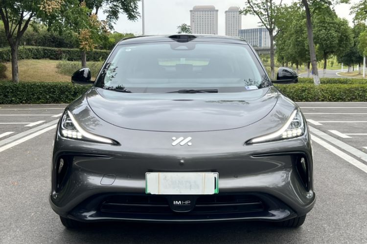 Used IM LS6 2023 Max Standard Edition Exterior 7