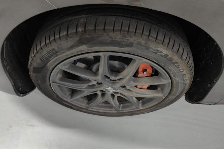 Used IM LS6 2023 Max Standard Edition Exterior 7