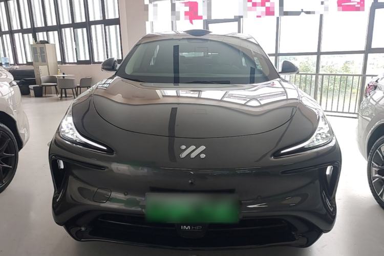 Used IM LS6 2023 Max Standard Edition Front