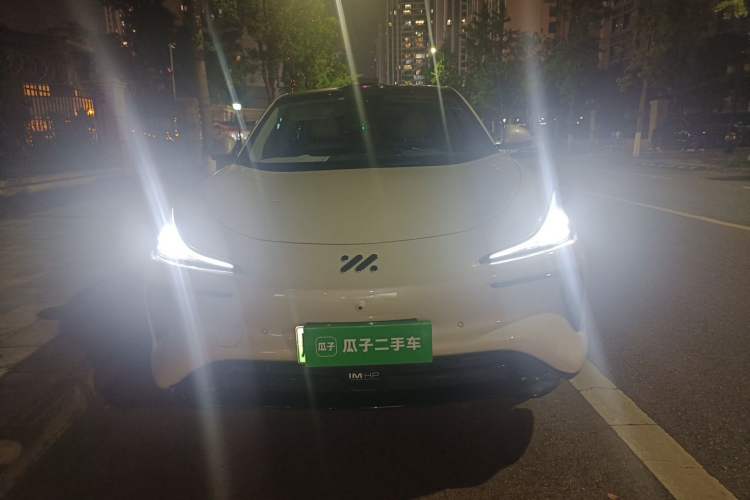 Used IM LS6 2023 Max Standard Edition Front