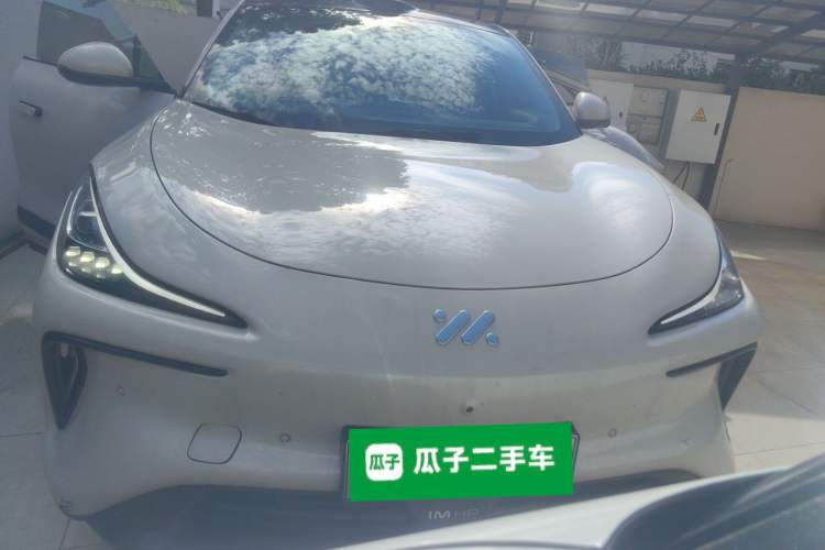 Used IM LS6 2023 Max Standard Edition Front