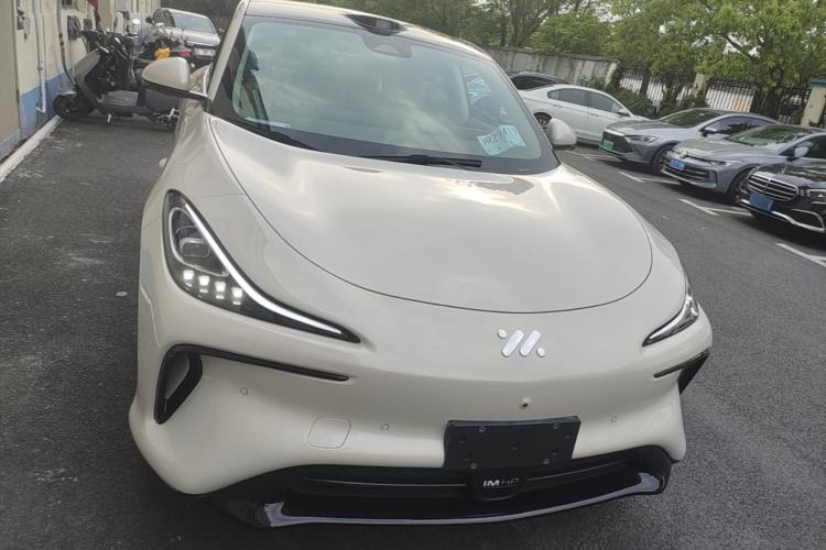 Used IM LS6 2023 Max Standard Edition Front