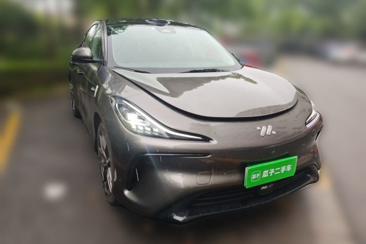 Used IM LS6 2023 Max Long-Range Version Front Right 45 Deg