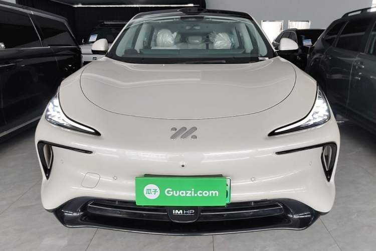 Used IM LS6 2023 Max Standard Edition Front