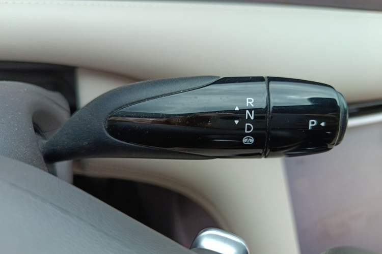 Used IM LS6 2023 Max Standard Edition Gear Lever