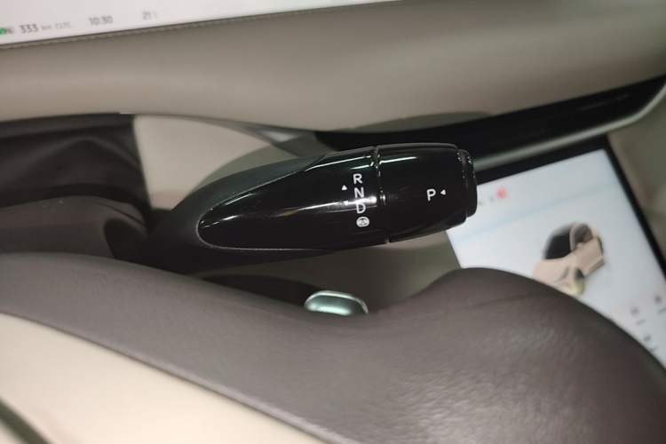 Used IM LS6 2023 Max Long-Range Version Gear Lever