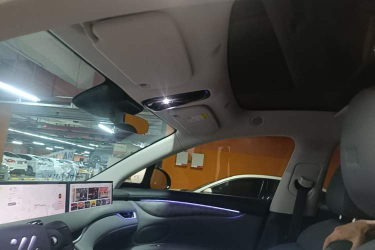 Used IM LS6 2023 Max Standard Edition Headliner