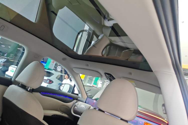 Used IM LS6 2023 Max Standard Edition Headliner
