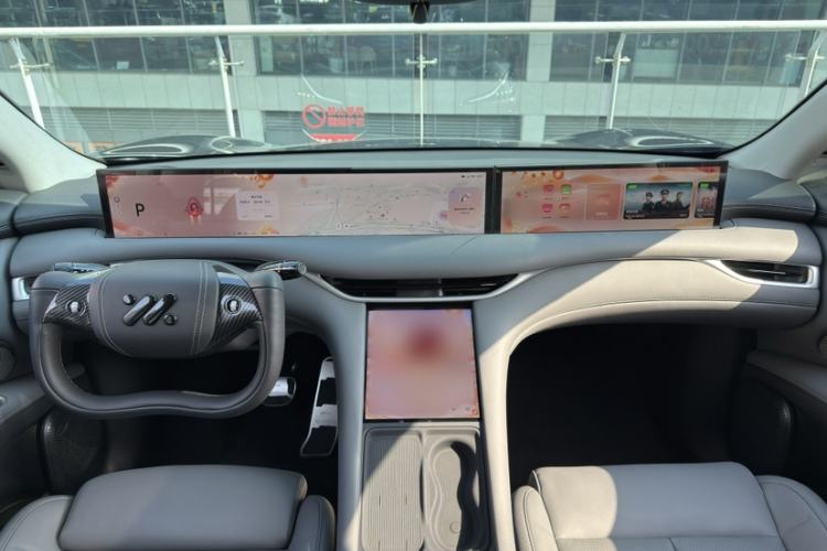 Used IM LS6 2023 Max Standard Edition Interior 2