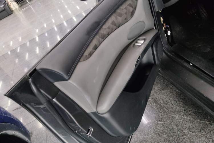 Used IM LS6 2023 Max Standard Edition Interior 4