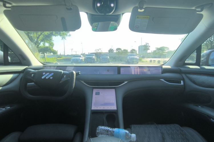Used IM LS6 2023 Max Standard Edition Interior 4