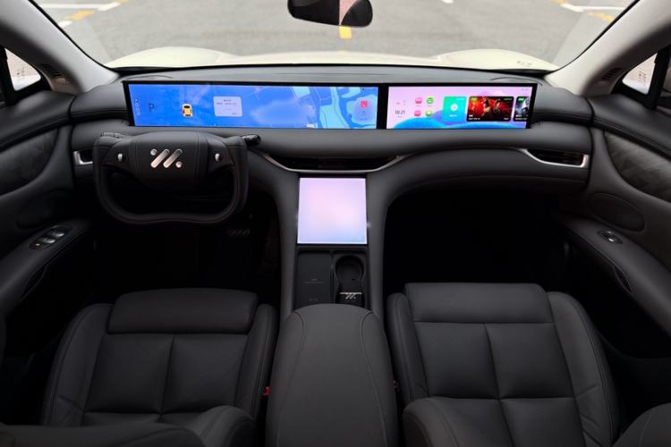 Used IM LS6 2023 Max Standard Edition Interior 5