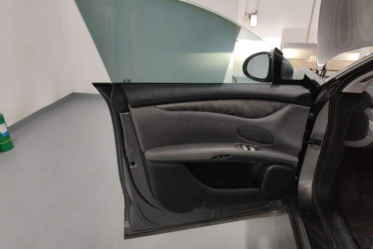 Used IM LS6 2023 Max Standard Edition Interior 7