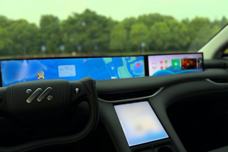 Used IM LS6 2023 Max Standard Edition Interior 9
