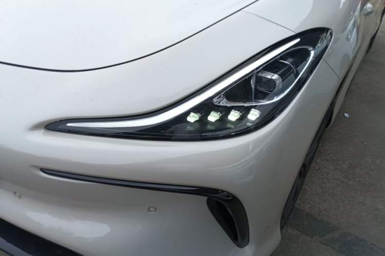 Used IM LS6 2023 Max Standard Edition Left Front Headlight