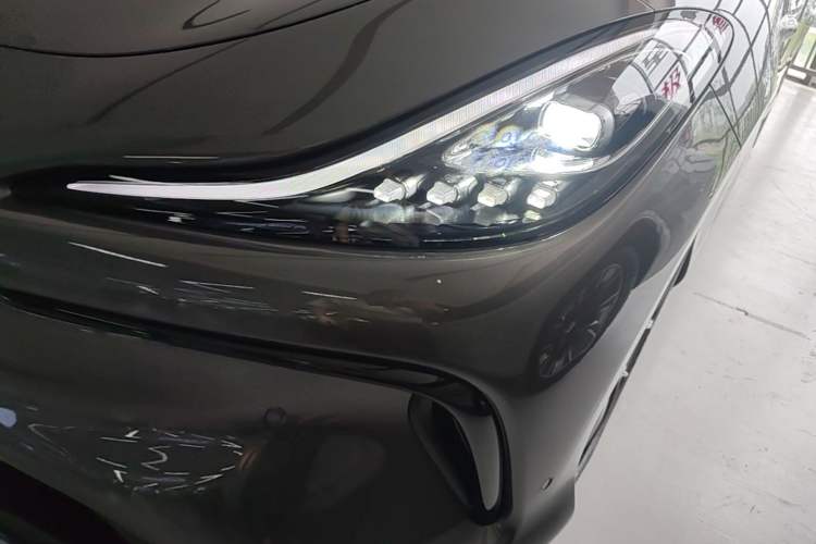 Used IM LS6 2023 Max Standard Edition Left Front Headlight