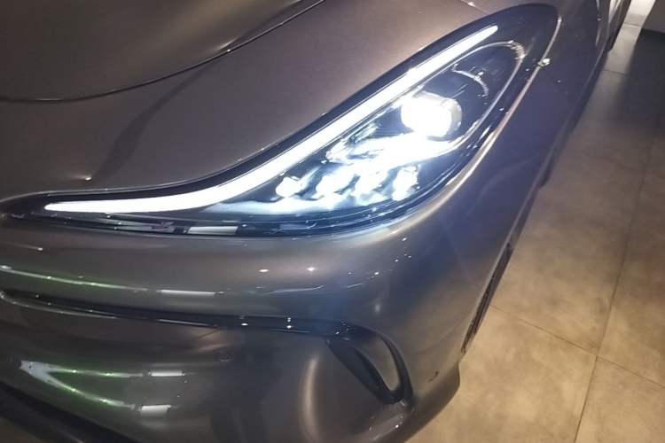 Used IM LS6 2023 Max Long-Range Version Left Front Headlight