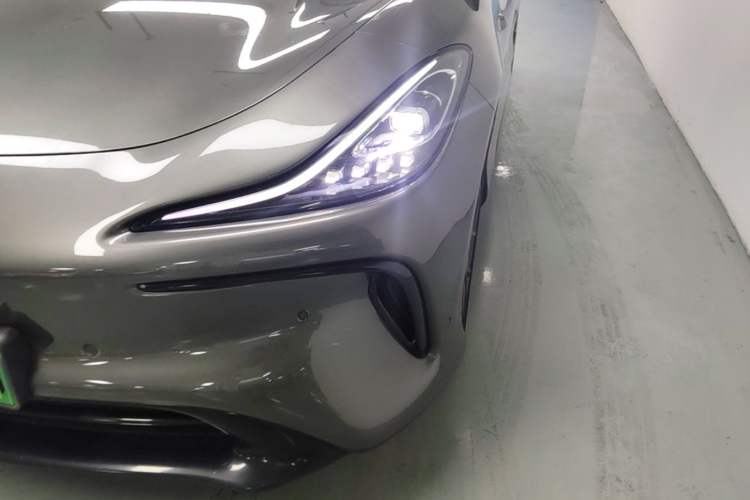 Used IM LS6 2023 Max Standard Edition Left Front Headlight