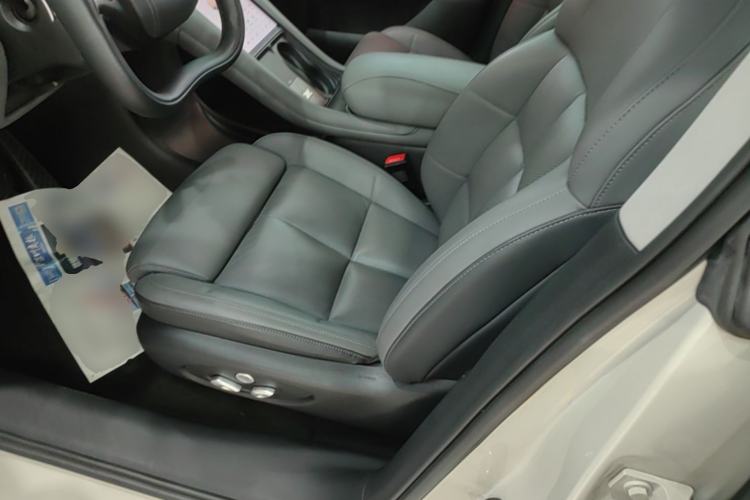 Used IM LS6 2023 Max Enhanced Performance Edition Left Front Seat
