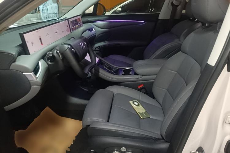 Used IM LS6 2023 Max Standard Edition Left Front Seat