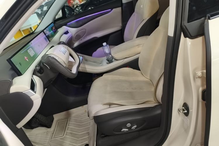 Used IM LS6 2023 Max Standard Edition Left Front Seat