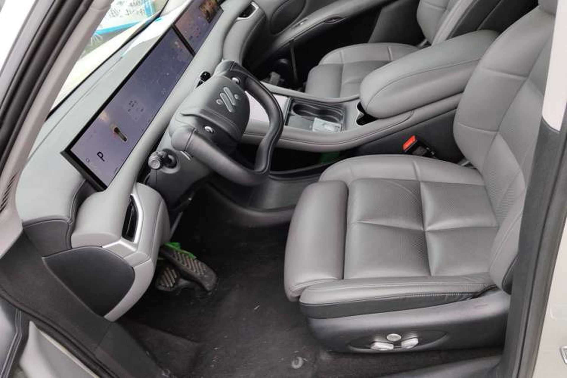Used IM LS6 2023 Max Standard Edition Left Front Seat