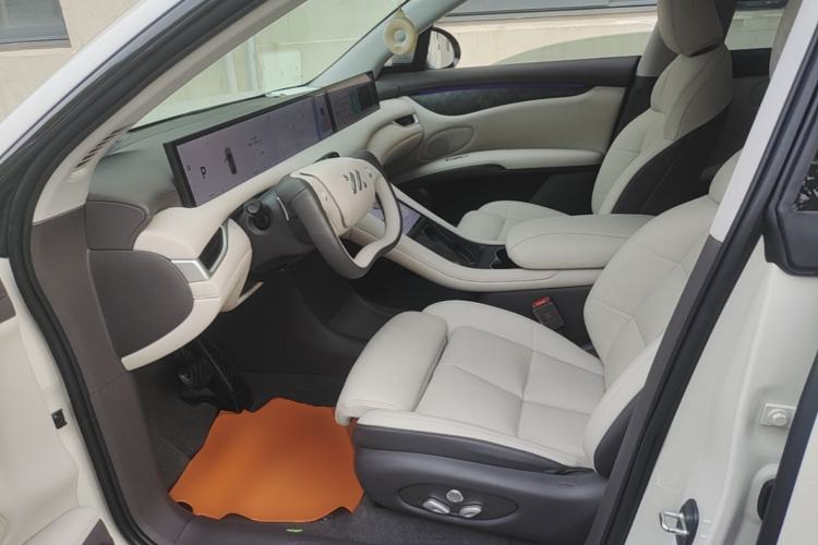 Used IM LS6 2023 Max Standard Edition Left Front Seat